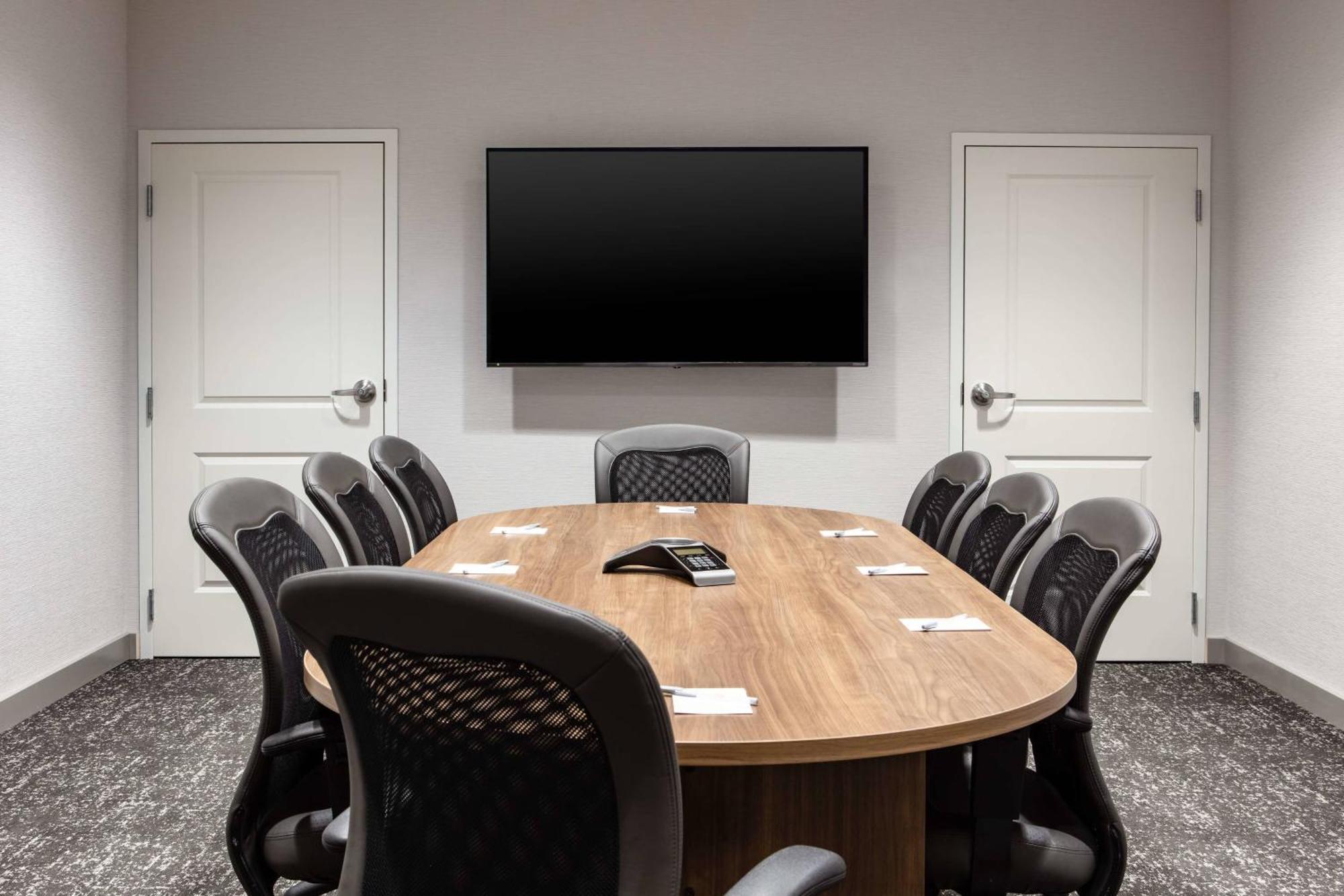 Towneplace Suites By Marriott Milwaukee West Bend Luaran gambar