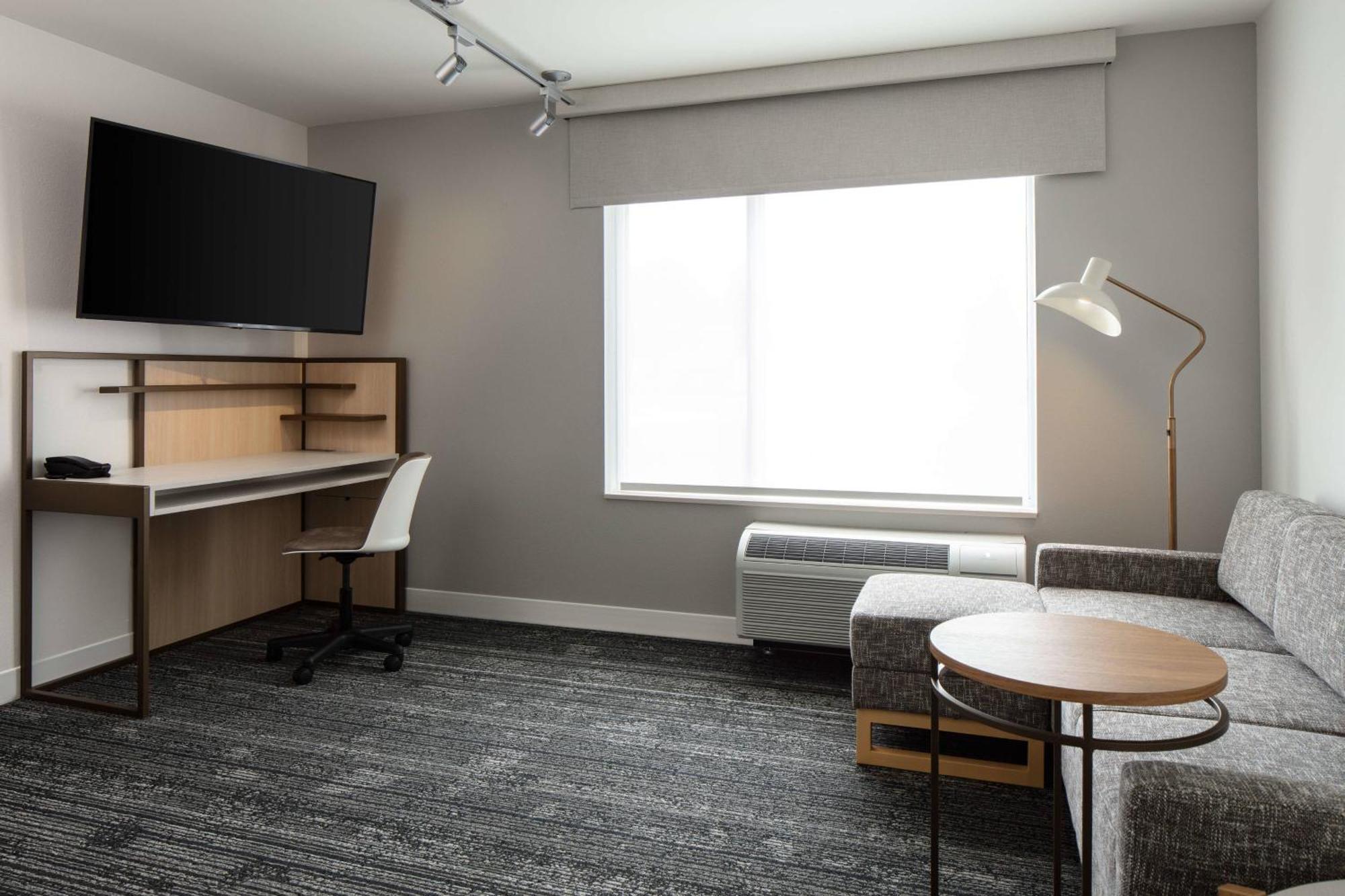 Towneplace Suites By Marriott Milwaukee West Bend Luaran gambar